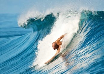 Surfing Vox Surf Mag